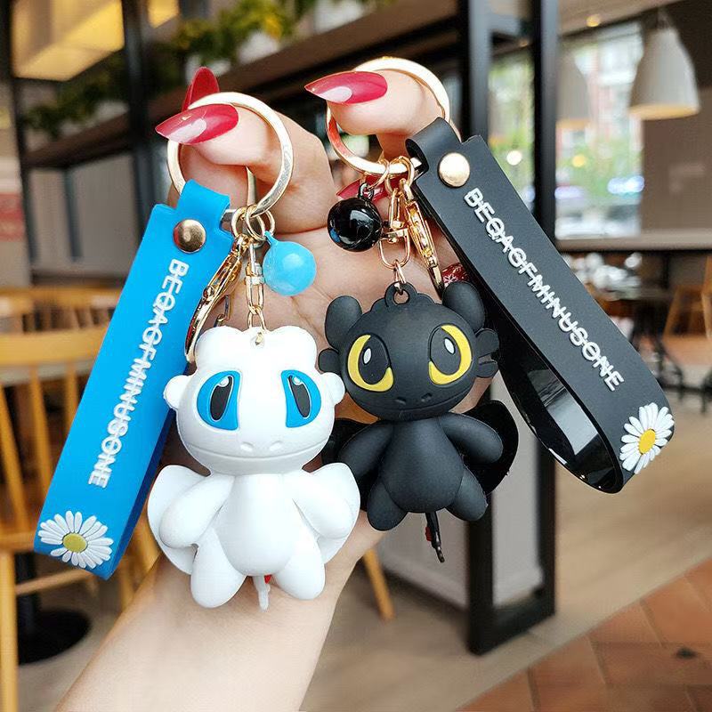 How to Train Your Dragon Tooth – обзор и цена Carabiner Keychain